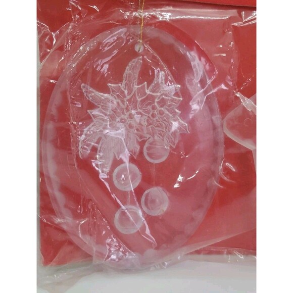 Vintage Clear Plastic Christmas Tree Decoration Santa Bells Holly NIP Hong Kong - Picture 5 of 10